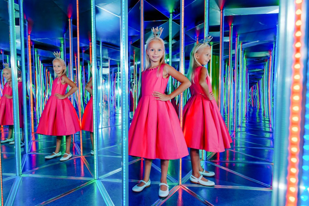 Зеркальный лабиринт