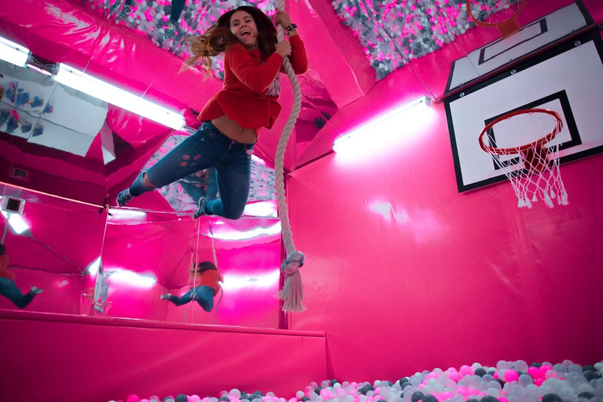 Бассейн с шариками